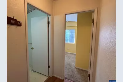 141 S 17th (#7) St, Independence, OR 97351 - Photo 25