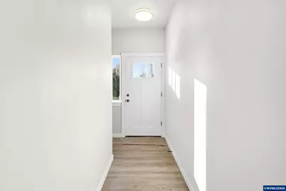 228-230-232 W Clay St, Monmouth, OR 97361 - Photo 5