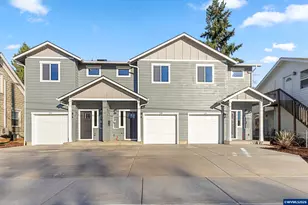 228-230-232 W Clay St, Monmouth, OR 97361 - Photo 1