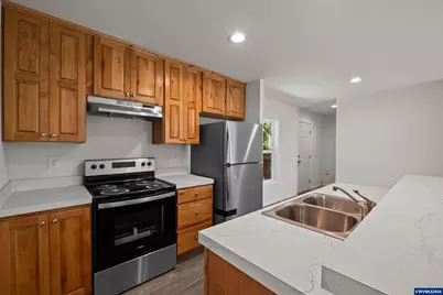 3054 Surfwood Dr NE, Salem, OR 97305 - Photo 7