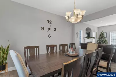 4985 Ward Dr NE, Salem, OR 97305 - Photo 11