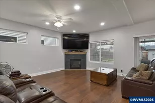 888 Morning Glory St, Independence, OR 97351 - Photo 15