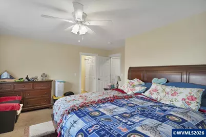 888 Morning Glory St, Independence, OR 97351 - Photo 31