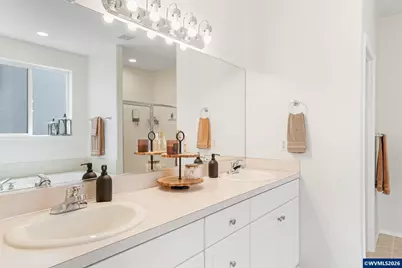 2747 Fillmore Av NW, Salem, OR 97304 - Photo 23