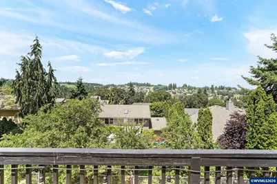 2747 Fillmore Av NW, Salem, OR 97304 - Photo 3