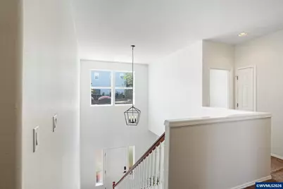 2747 Fillmore Av NW, Salem, OR 97304 - Photo 39