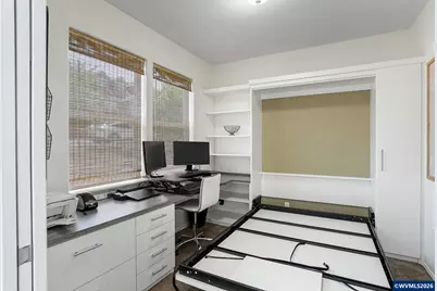 2747 Fillmore Av NW, Salem, OR 97304 - Photo 29