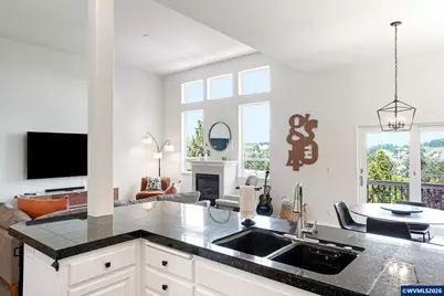 2747 Fillmore Av NW, Salem, OR 97304 - Photo 17