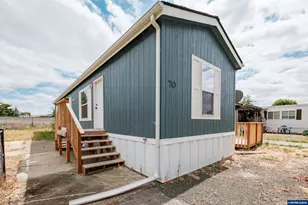 141 S 17th St, Independence, OR 97351 - Photo 23