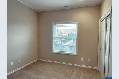 466 Yellowstone Dr S, Monmouth, OR 97361 - Photo 27