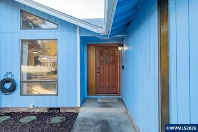 752 Harmony St, Lebanon, OR 97355 - Photo 5