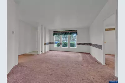 1655 S Elm (#204) St, Canby, OR 97013 - Photo 9