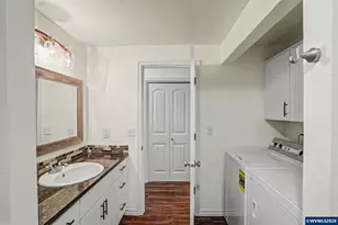 20450 Abiqua Rd NE, Scotts Mills, OR 97375 - Photo 9