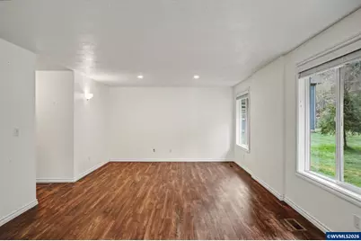 20450 Abiqua Rd NE, Scotts Mills, OR 97375 - Photo 13