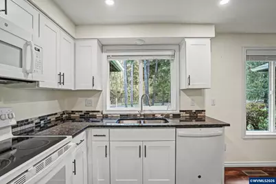 20450 Abiqua Rd NE, Scotts Mills, OR 97375 - Photo 7