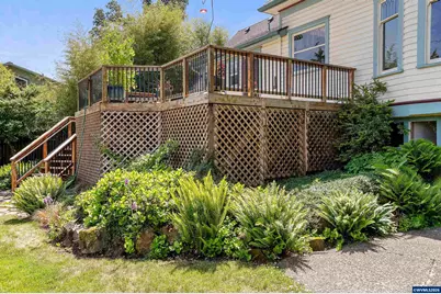 1005 Reserve St, Silverton, OR 97381 - Photo 39