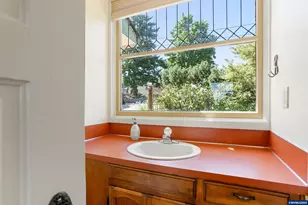 1005 Reserve St, Silverton, OR 97381 - Photo 17