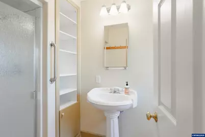 1005 Reserve St, Silverton, OR 97381 - Photo 21