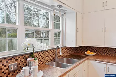 612 Walnut St, Lebanon, OR 97355 - Photo 15