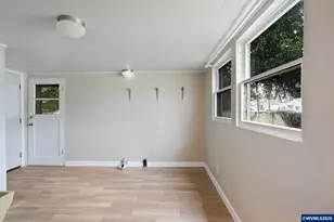 612 Walnut St, Lebanon, OR 97355 - Photo 21