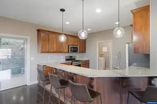 150 Rolling Hills Ave SE, Salem, OR 97306 - Photo 13