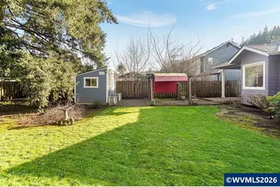 1101 Madison St, Silverton, OR 97381 - Photo 41