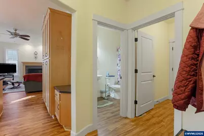 1101 Madison St, Silverton, OR 97381 - Photo 31