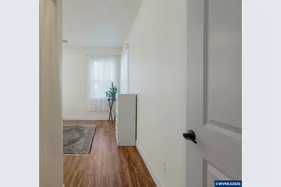 1101 Madison St, Silverton, OR 97381 - Photo 23