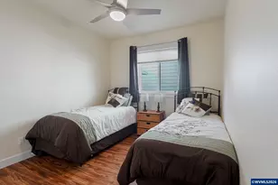 1101 Madison St, Silverton, OR 97381 - Photo 29