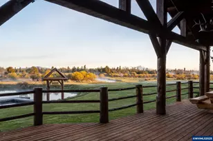 52255 Hunnington Rd, La Pine, OR 97739 - Photo 3