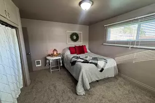 135 College Dr NW, Salem, OR 97304 - Photo 17