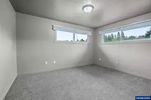 135 College Dr NW, Salem, OR 97304 - Photo 37