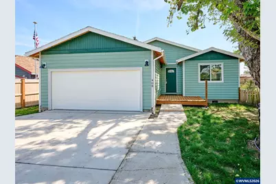 408 Clara Ct NE, Salem, OR 97301 - Photo 1