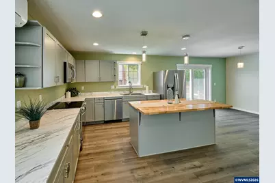 408 Clara Ct NE, Salem, OR 97301 - Photo 11