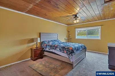 511 E Elwood St, Stayton, OR 97383 - Photo 23