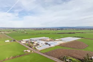 35725 Engle Rd, Albany, OR 97322 - Photo 3