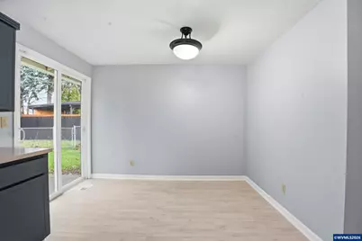 349 NE 18th St, Gresham, OR 97030 - Photo 7