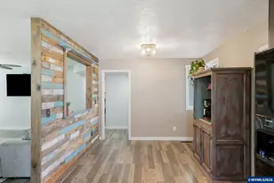 257 N 6th St, Jefferson, OR 97352 - Photo 17