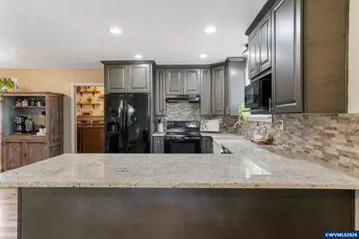 257 N 6th St, Jefferson, OR 97352 - Photo 15