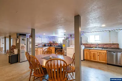 38785 Mountain Home Dr, Lebanon, OR 97355 - Photo 31