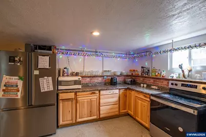 38785 Mountain Home Dr, Lebanon, OR 97355 - Photo 29