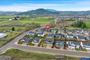 772 Deer Crk Wy, Philomath, OR 97370 - Photo 3