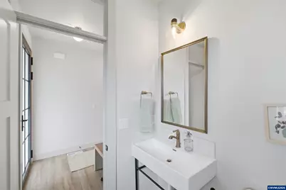 664 NW Crater Lake Dr, Dallas, OR 97338 - Photo 9