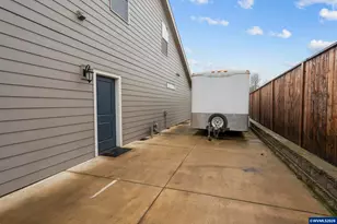 425 NW Crater Lk Dr, Dallas, OR 97338 - Photo 37