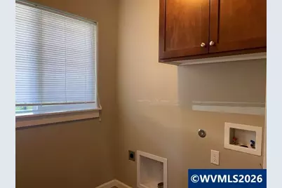 323 NW Pacific Hills Dr, Willamina, OR 97396 - Photo 9