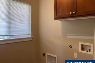 323 NW Pacific Hills Dr, Willamina, OR 97396 - Photo 9