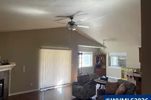 323 NW Pacific Hills Dr, Willamina, OR 97396 - Photo 3