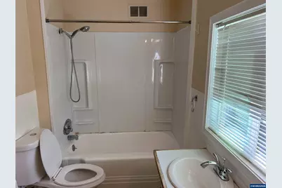 220 7th Av SE, Albany, OR 97321 - Photo 17