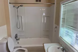 220 7th Av SE, Albany, OR 97321 - Photo 17