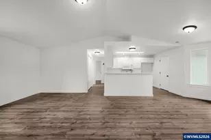 87667 Oak Island Dr, Veneta, OR 97487 - Photo 5